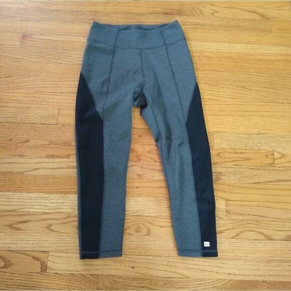 Yogasmoga Aurum High-Rise Cropped Leggings - Picture 2 of 3